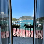 Lorena Porto Venere