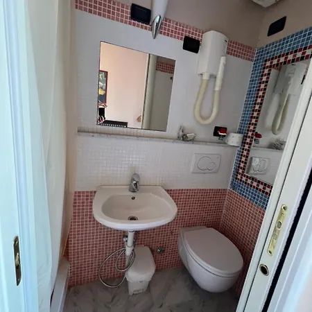 Lorena Портовенере