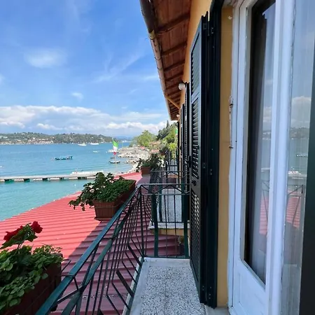 Lorena Гостевой дом Портовенере