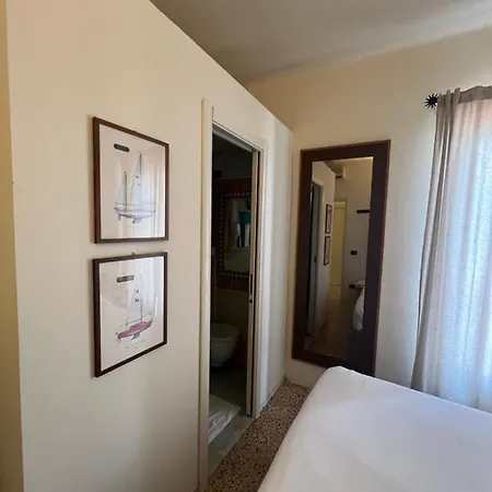 Lorena Гостевой дом Портовенере