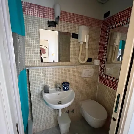 Lorena Портовенере