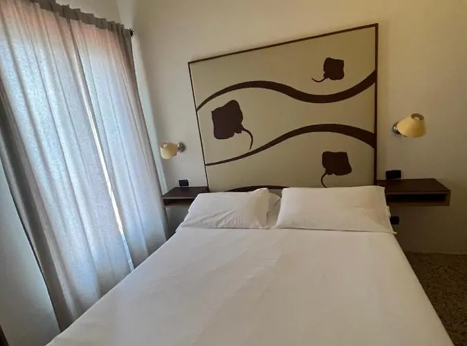 Lorena 招待所 韦内雷港