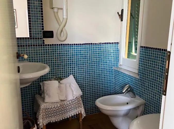 Lorena 招待所 韦内雷港